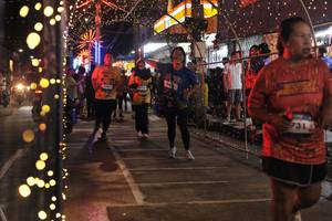 BIB: 
                            <button type="button" onclick="openModal(26274465)" class="btn btn-primary btn-sm float-right btn-popup" data-toggle="modal" data-target=".modal-high-quality">
                        <i class="fas fa-shopping-cart"></i> Add to Cart
                    </button>
                                            <button type="button" onclick="isThisMe(26274465, true)" class="btn btn-success btn-sm float-right btn-popup btn-isme hidden" data-toggle="tooltip" data-placement="bottom" title="นี่คือรูปของคุณใช่ไหม คลิกที่นี่เพื่อเอาเข้าอัลบั้ม">
                        <i class="fas fa-plus"></i> Add to album
                    </button>
                    <button type="button" onclick="isThisMe(26274465, false)" class="btn btn-warning btn-sm float-right btn-popup btn-isnotme hidden">
                        <i class="fas fa-ban"></i> Remove from album
                    </button>